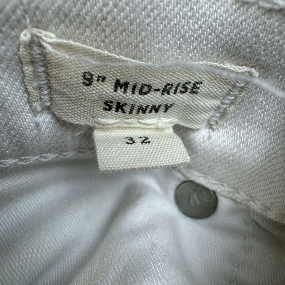 Madewell Jeans Women’s 32 White 9” Mid Rise Skinny Distressed Hems Casual Pants - Picture 4 of 16